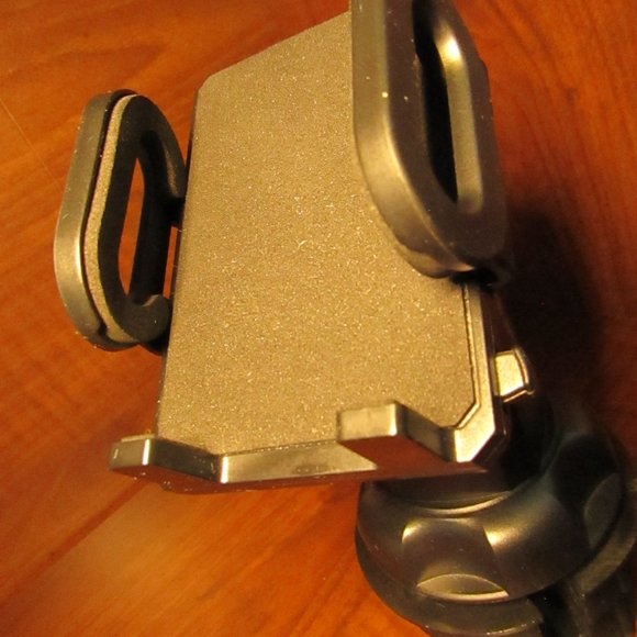 Adjustable Cell Phone Holder by Cup Call - Picture 5 of 6